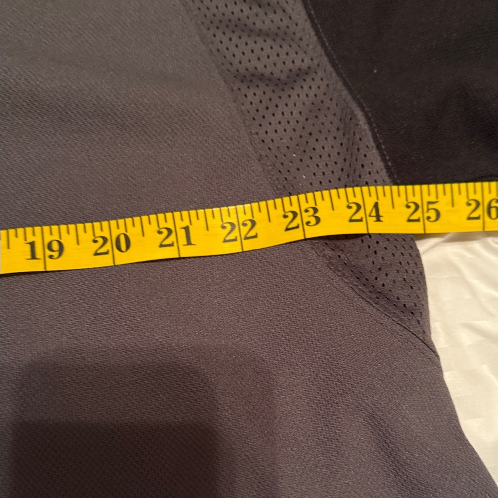 VEGAS KNIGHTS adidas Gray and Gold Hockey Jersey - Picture 3 of 5